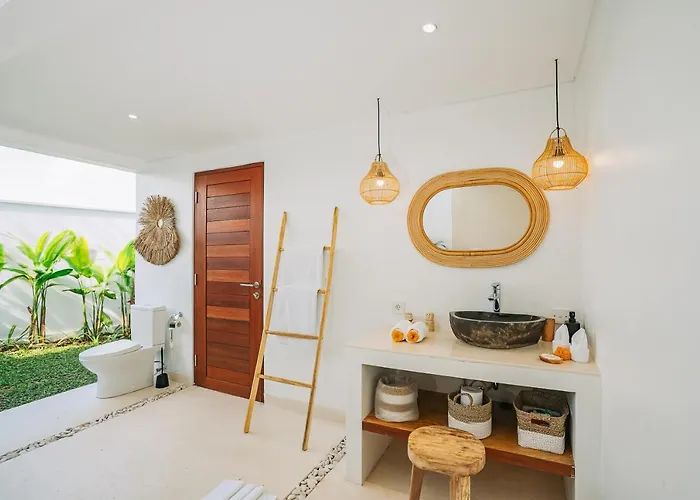 L At Seseh - 2br Private Luxury Oasis Next To The